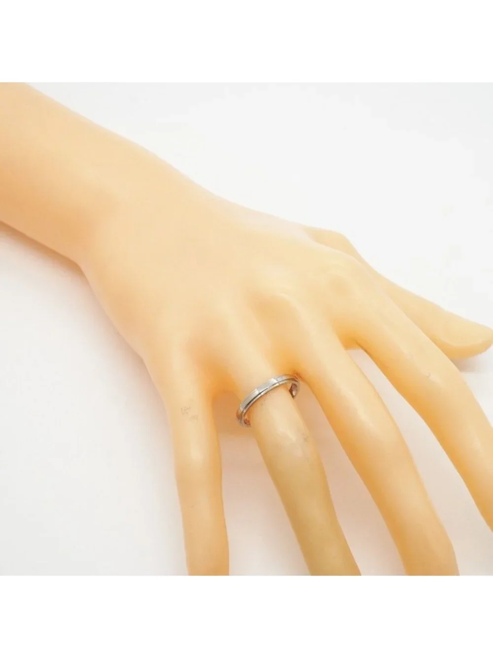 Cartier Ring Damour Platinum
